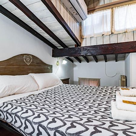 Casa Trasteverina ローマ エクステリア 写真